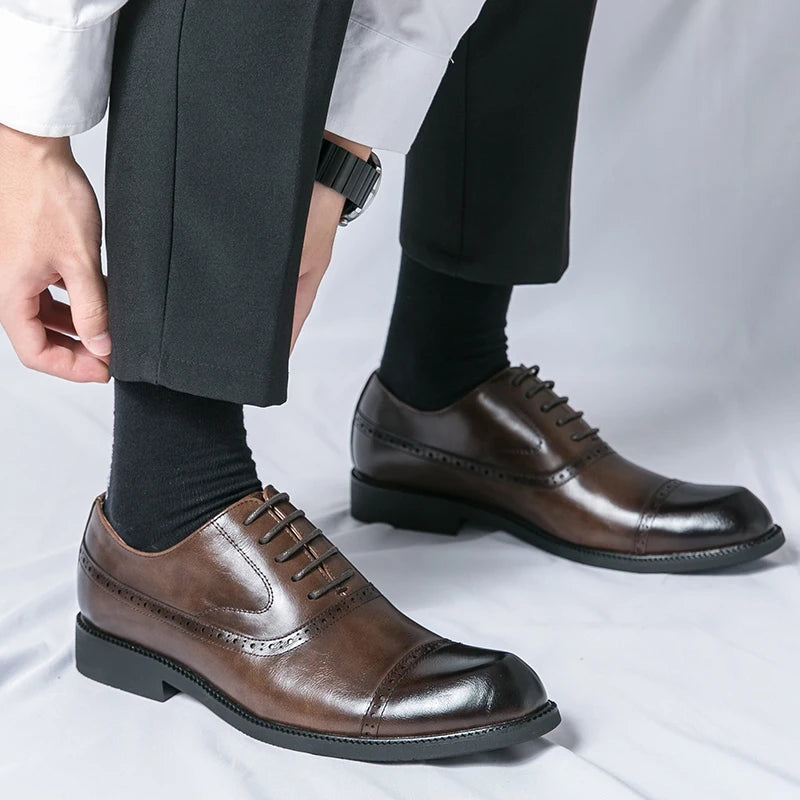 Sapato Social Masculino Marrom Brogue Boss